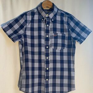 Men’s Hollister size S short sleeve button down plaid shirt .